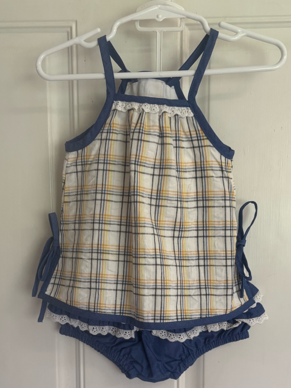 9M Well Dressed Wolf Yellow/Blue/white sleeveless Plaid Tunic/Bloomer Set. EUC
